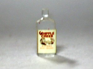画像1: お酒ボトル