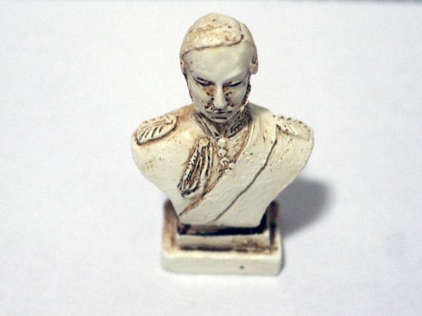 画像: アルバート公爵の胸像