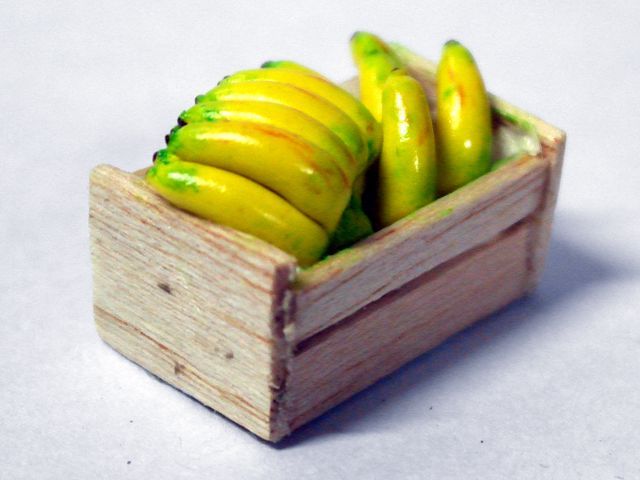 画像3: 箱入りバナナ