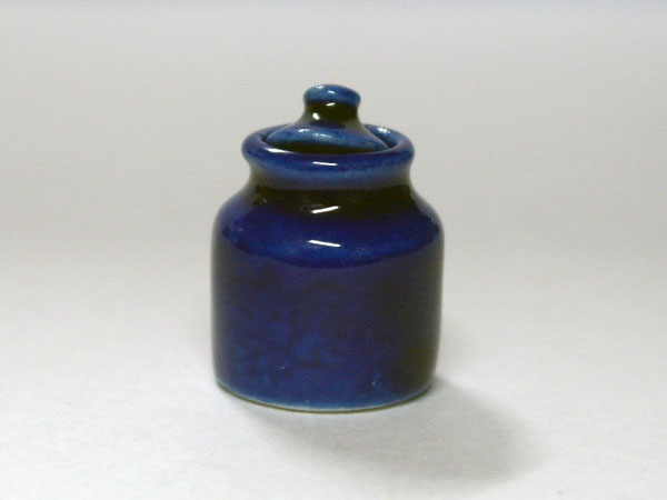 画像1: 陶器　保存容器　青