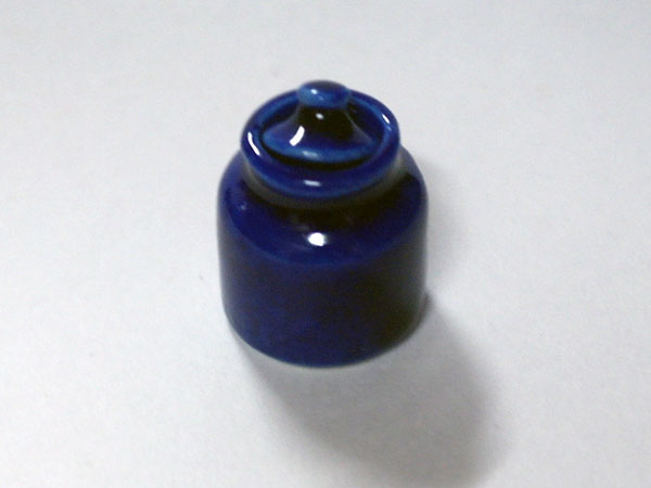 画像2: 陶器　保存容器　青