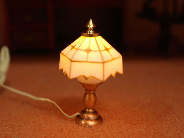 画像: 照明　ティファニー　テーブル・ランプ