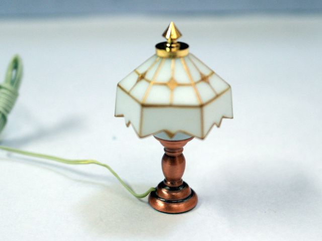 画像: 照明　ティファニー　テーブル・ランプ