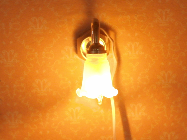 画像: 照明　壁用 　チューリップ　1灯